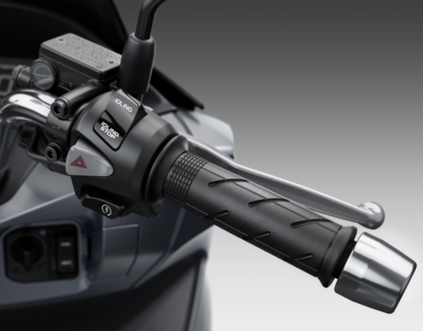 Honda PCX125 kontrola trakce