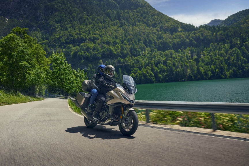 Honda NT1100 výbava