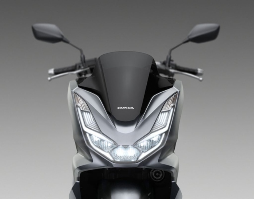 Honda PCX125 světla