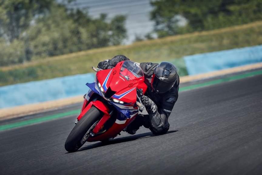 Honda CBR600RR ovládání