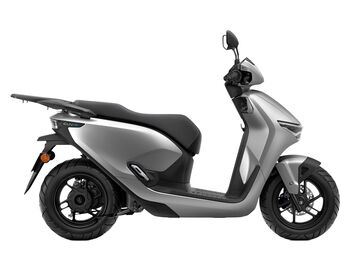 Honda CUV e: Premium Silver Metallic