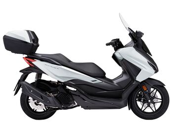 Honda Forza 125 Smart Topbox Pearl Cool White