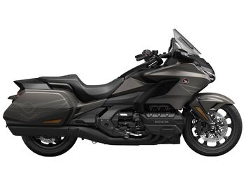 Honda GL1800 Gold Wing DCT Matte Bullet Silver