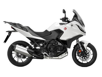 Honda NT1100 Pearl Glare White